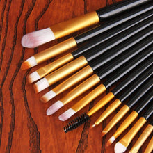 Load image into Gallery viewer, 20 Piece Makeup Brush Set For Professional Foundation - SexyBling