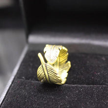 Load image into Gallery viewer, Antique Feather Ring - SexyBling