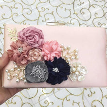 Load image into Gallery viewer, Applique Floral Clutch Bag - SexyBling