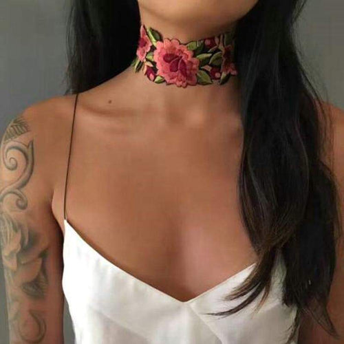 Bohemian Embroidered Floral Choker Necklace - SexyBling