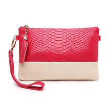 Load image into Gallery viewer, Faux Snakeskin Clutch With Crossbody Chain - SexyBling