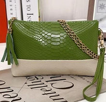 Load image into Gallery viewer, Faux Snakeskin Clutch With Crossbody Chain - SexyBling