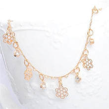 Load image into Gallery viewer, Flower Charm Anklet - SexyBling