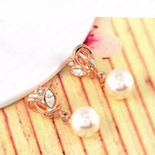 Load image into Gallery viewer, Flower Pearl Drop Earrings - SexyBling