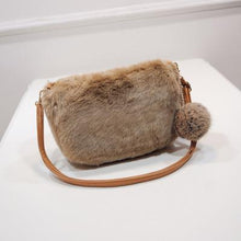 Load image into Gallery viewer, Fur Evening Clutch Purse
