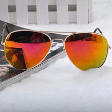 Load image into Gallery viewer, Metal Frame Pilot Sunglasses - SexyBling
