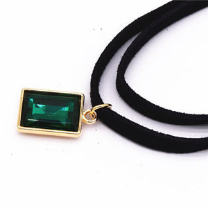 Stylish Rhinestone Pendants Chokers Necklace - SexyBling