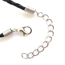 Load image into Gallery viewer, Wolf Head Pendant With Fang - SexyBling