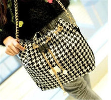 Load image into Gallery viewer, Bohemia Canvas Drawstring Lady Bucket Bag - SexyBling