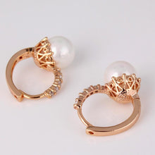 Load image into Gallery viewer, Crystal Hoop Pearl Earrings - SexyBling