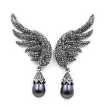 Load image into Gallery viewer, Simulated Pearl Wing Earrings - SexyBling