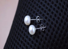 Load image into Gallery viewer, Real Freshwater Pearl Earrings - SexyBling