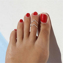 Load image into Gallery viewer, Hot V Shape Silver Metal Toe Ring - SexyBling
