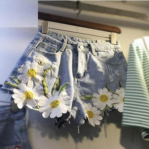 Pretty Denim flower High Waist Denim Shorts - SexyBling