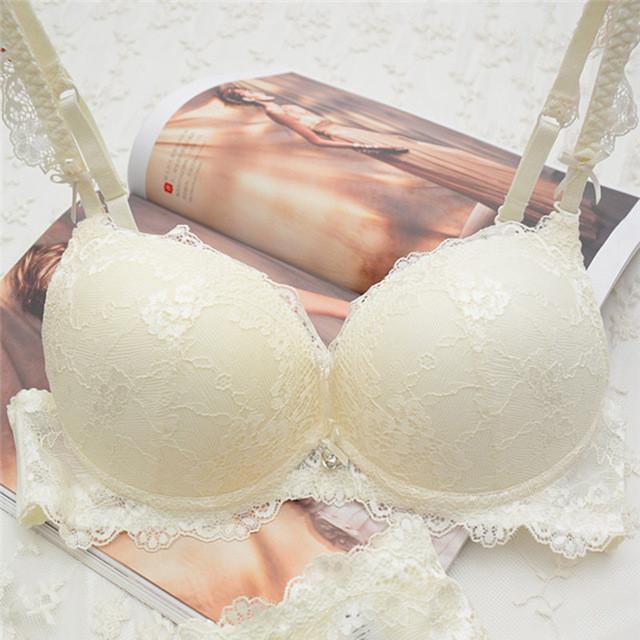 Feisty Lace Push up Bra & Panty Set - SexyBling