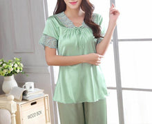 Load image into Gallery viewer, Silk Nightsuit - SexyBling