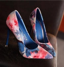 Load image into Gallery viewer, Flower Printed High Heels - SexyBling