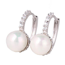 Load image into Gallery viewer, Crystal Hoop Pearl Earrings - SexyBling