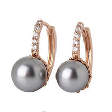 Load image into Gallery viewer, Crystal Hoop Pearl Earrings - SexyBling