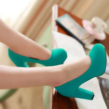 Load image into Gallery viewer, Round Thick Heeled Pumps - SexyBling