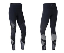Load image into Gallery viewer, Leading Mesh Panel Mix Cut Yoga Pants - SexyBling