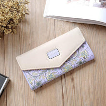 Load image into Gallery viewer, Floral "LOVE'S" Stitched Wallet - SexyBling