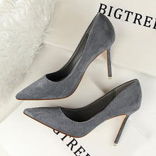 Load image into Gallery viewer, Classic Suede Flock Slim Pump - SexyBling