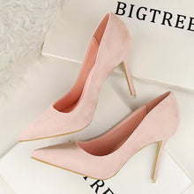 Load image into Gallery viewer, Classic Suede Flock Slim Pump - SexyBling