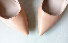 Load image into Gallery viewer, Pointed Stilletos - SexyBling