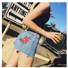 Load image into Gallery viewer, Retro Floral Embroided Denim Shorts - SexyBling
