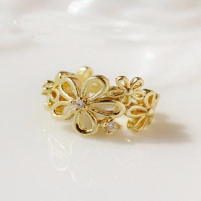 Cutout Flower Crown Crystal Earrings - SexyBling