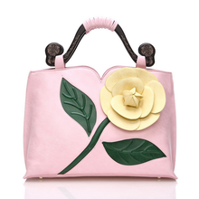 Load image into Gallery viewer, Vintage Leather Grand Rose Shoulder Bag - SexyBling
