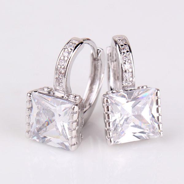 Crystal Zirconia Earring - SexyBling