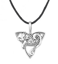 Load image into Gallery viewer, Norse Animal Wolf Necklace - SexyBling