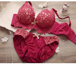 Kinky Embroided Floral Lace Bra - SexyBling