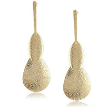 Load image into Gallery viewer, Big Leaf Water Drop Earrings - SexyBling