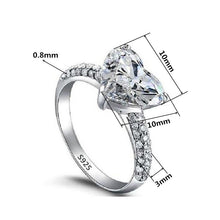 Load image into Gallery viewer, Heart stone Luxury Engagement Ring - SexyBling