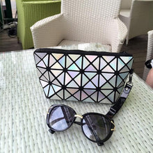 Load image into Gallery viewer, Diamond Lattice Rhombus Clutch - SexyBling