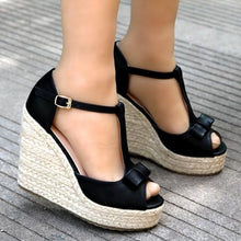 Load image into Gallery viewer, Crystal Queen High Heels Platform Sandals - SexyBling