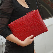 Load image into Gallery viewer, Cute Crocodile Evening Clutch - SexyBling