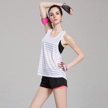 Load image into Gallery viewer, Sporting Loose Fitness Tank top - SexyBling