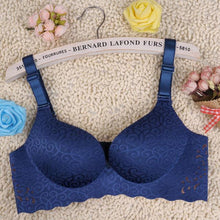 Load image into Gallery viewer, Luxurious Nursing Push Up Bra - SexyBling